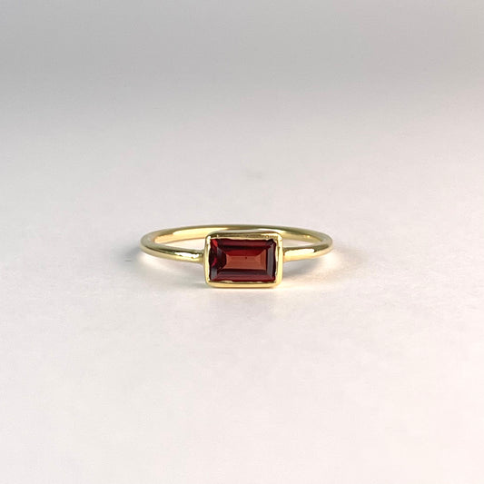ガーネット ゴールドリング 11号