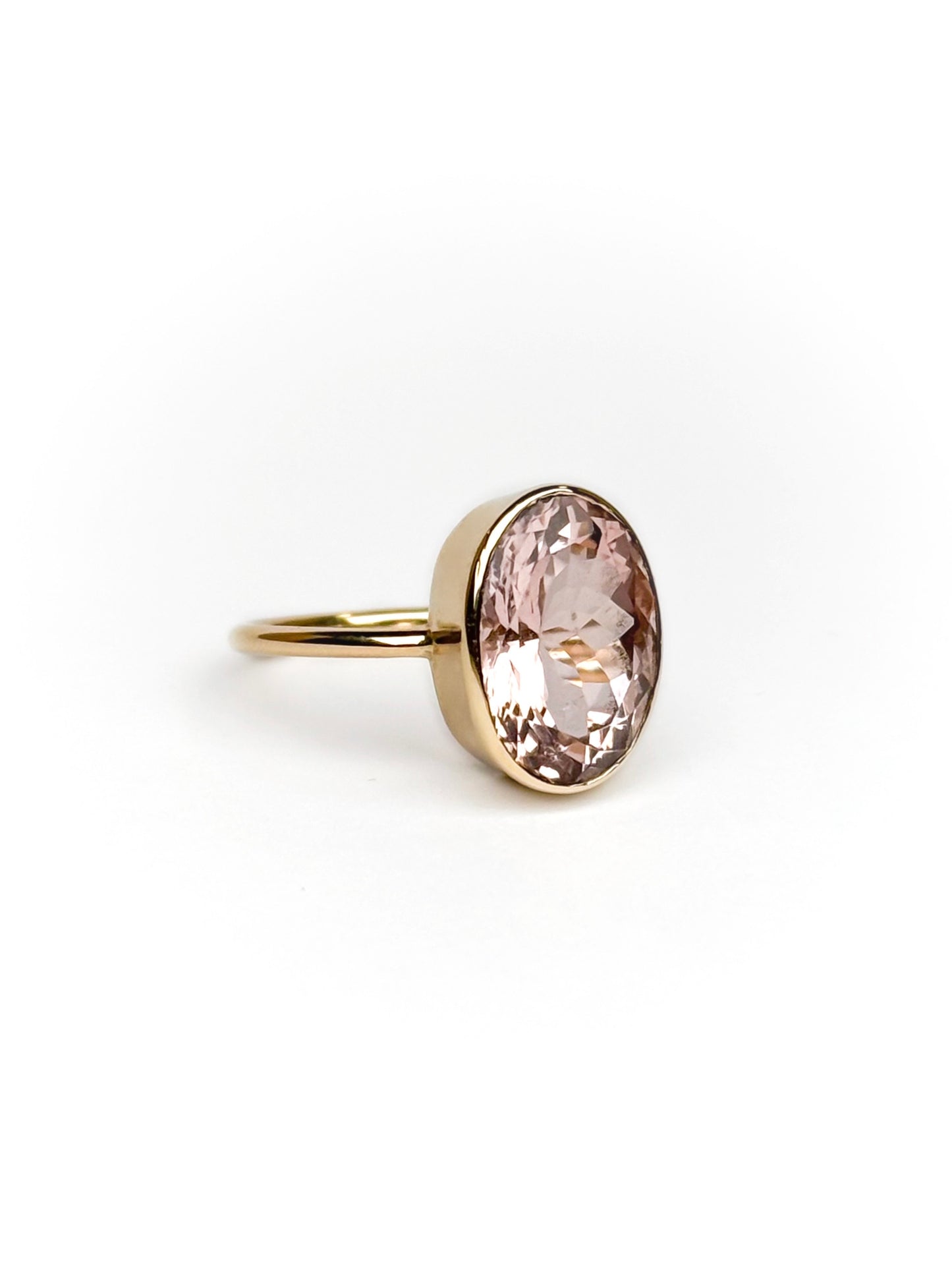 微笑みの予感 – Morganite