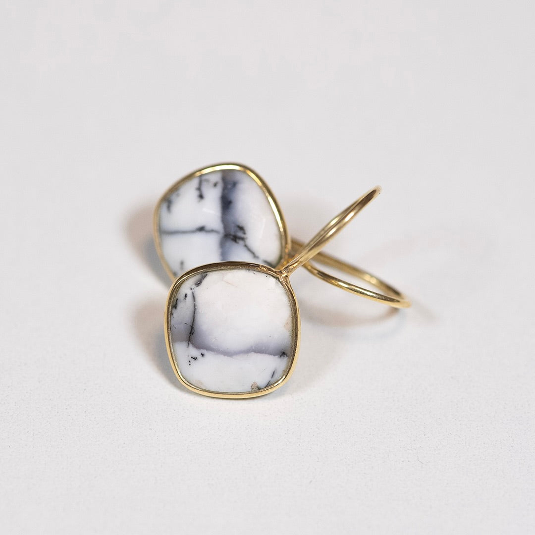 デンドライトオパール ゴールドピアス